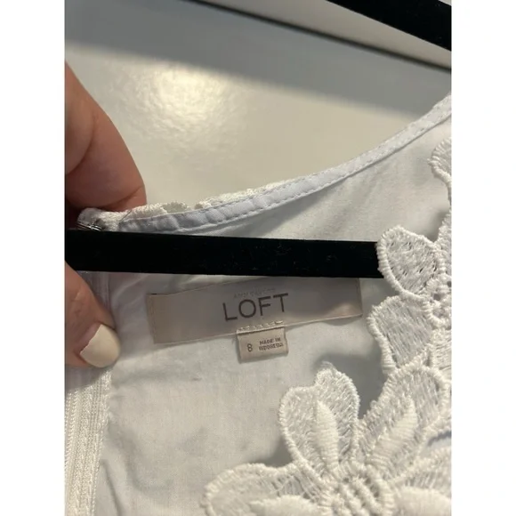 White Floral Lace Dress - Picture 4 of 4